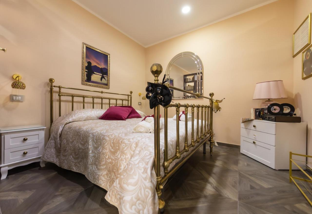 O Vascio Da Sirena Villa Napoli Eksteriør billede